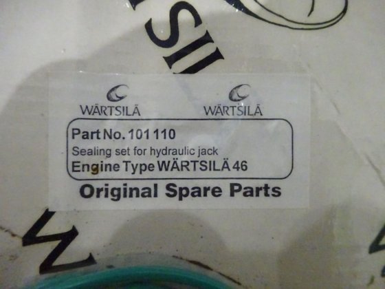 瓦锡兰-瓦锡兰 液压千斤顶主轴承盖密封套件 101110