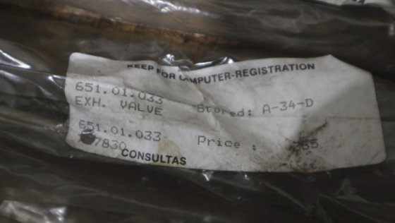 卡特彼勒前气门 7E-7830