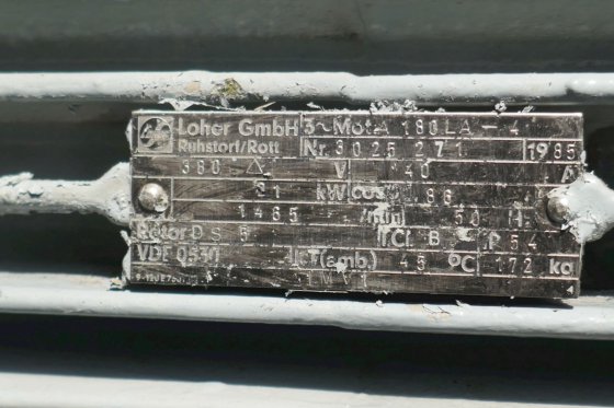 1985 液压体育场