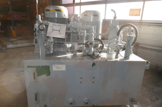 1985 液压体育场