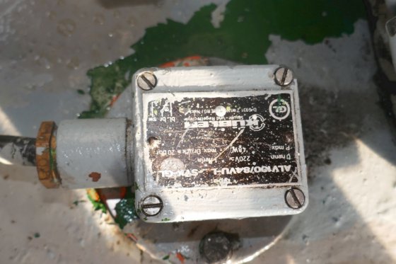 1985 液压体育场