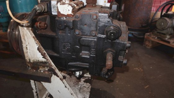 ザウアー・サンドストランド油圧ポンプ