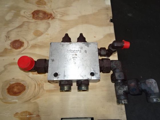 Sun hydraulik XIW 9GI19