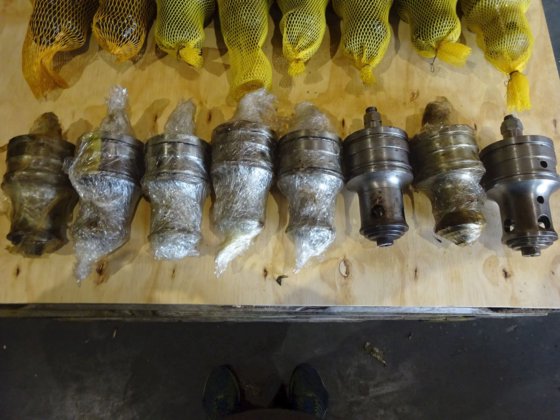 带阀轴的苏尔寿起动空气阀外壳