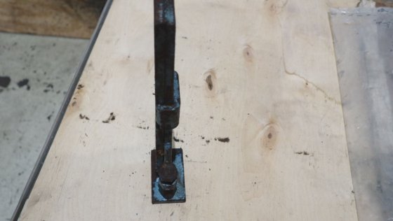 MAN B&W アルファツール 油圧工具取り付け用