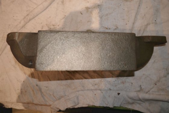 2001 康明斯节温器外壳 3010933