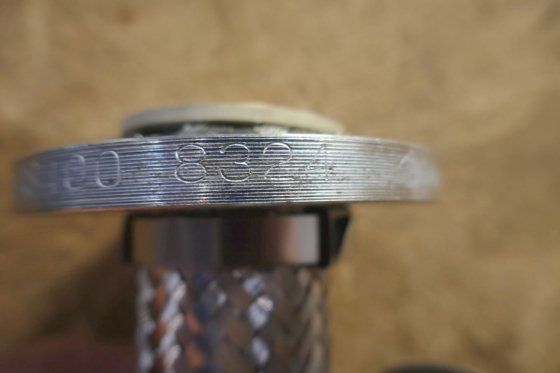 带法兰末端的编织波纹柔性金属软管 1''