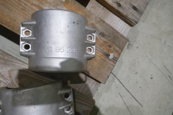 鲁泰克 VG 85-328 铝夹钳