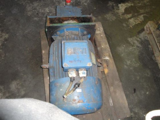 Bomba hidráulica 2004