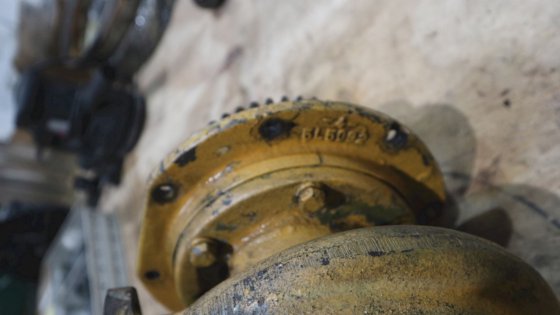 卡特彼勒水泵和驱动装置