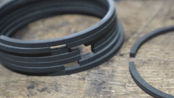 卡莱尔 STD 活塞环由 5H40-1091 油环和