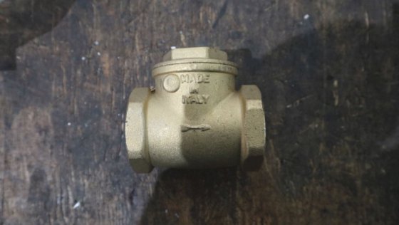 チェックバルブ11/4''