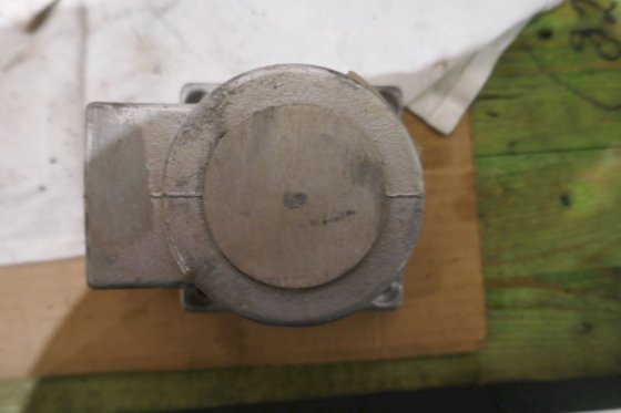 PVG バルブレバー用鋳造ハウジング 109025