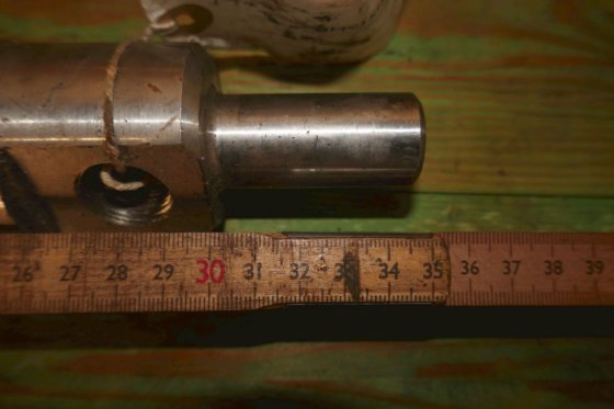 用于级进腔 SF AB1 3205 的单泵轴