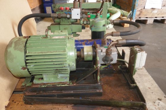 马佐奇动力转向泵