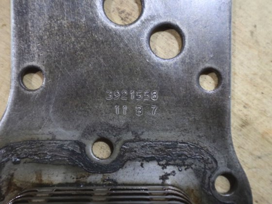 康明斯机油冷却器和过滤器外壳