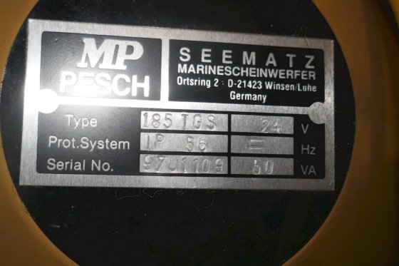 用于救生艇的 Seematz MP Pesch 探照灯