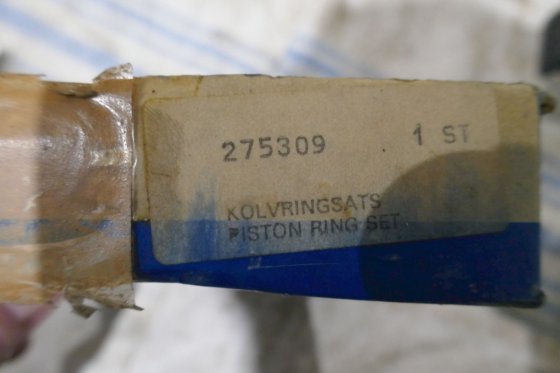 沃尔沃遍达活塞环套件 275309