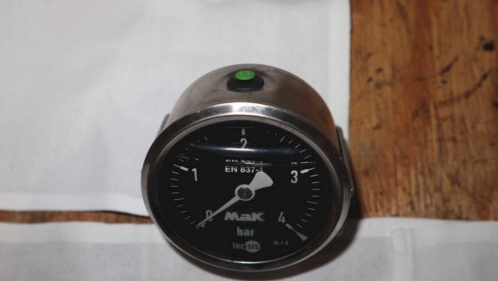 MAK 压力计 0-4 巴