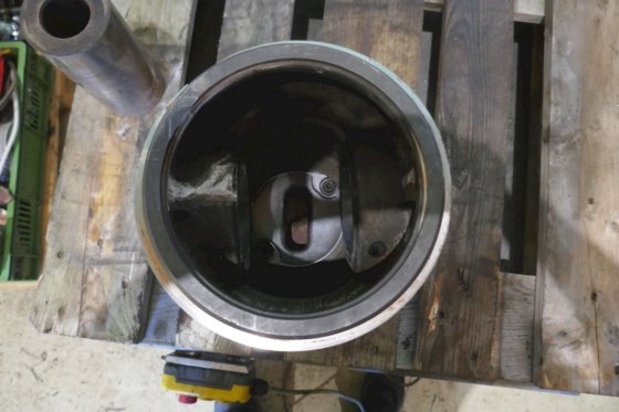 带连接杆销的 Stork 活塞 DRO 218