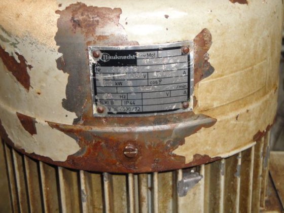 シムラッド 51 HE / 1