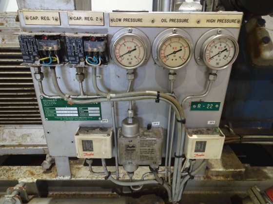 2004 ボック・アーロンFX 16