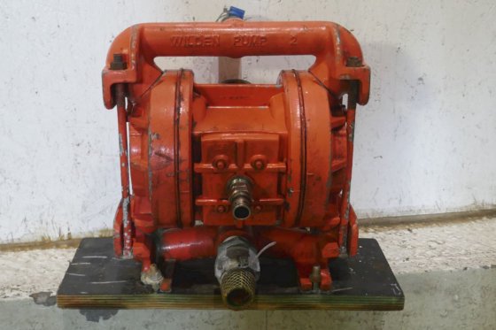 威尔登气动隔膜泵 2