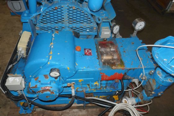 1992 斯堪尼亚高压水力喷射站卡马特柱塞泵