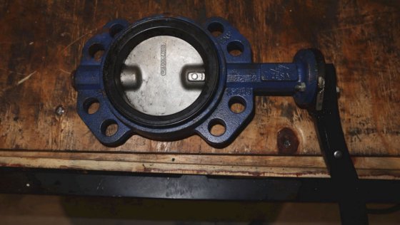 ロックレバー付ゼサバタフライバルブ