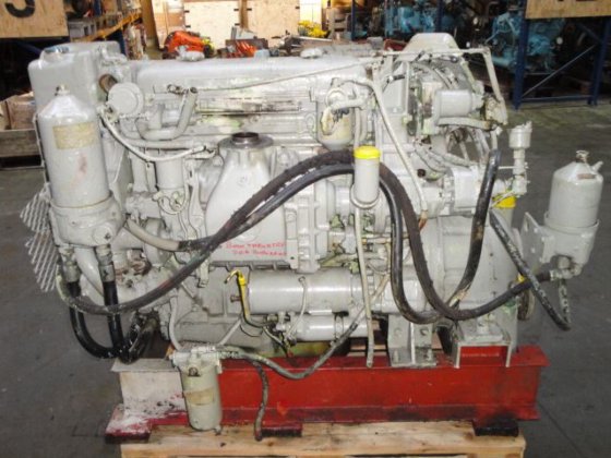 デトロイト 4A163758