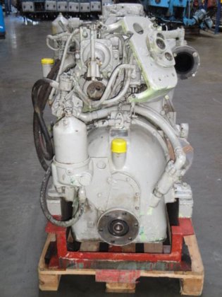 デトロイト 4A163758