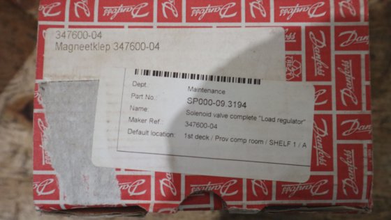 丹佛斯电磁阀 "容量调节器卸荷阀" 347600-04