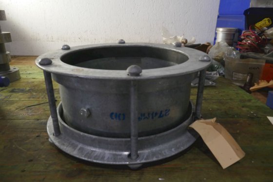 管道过渡接头外径 274 毫米