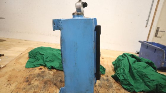 Lub.oil tank