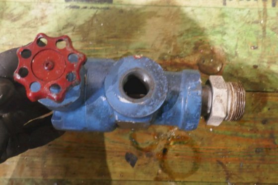 用于管道安装的 Vickers ECT06FV10TB 泄压阀