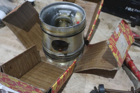 完整的李斯特活塞