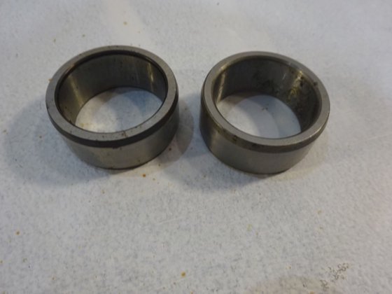 沃尔沃Penta间隔套 422202