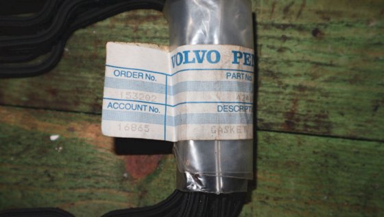 沃尔沃遍达气缸盖罩 424692-2