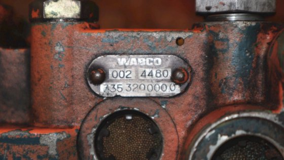 ワブコ・ウエスチングハウス ツイン減圧ステーション レバー付 335 3200000