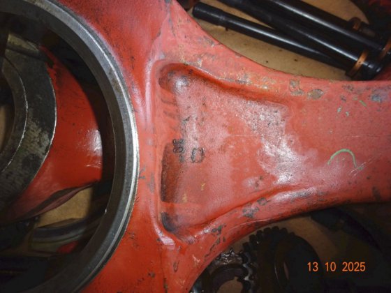 道依茨连杆 M628