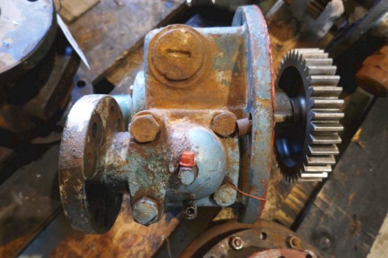 MAN B&W Alpha 润滑油泵