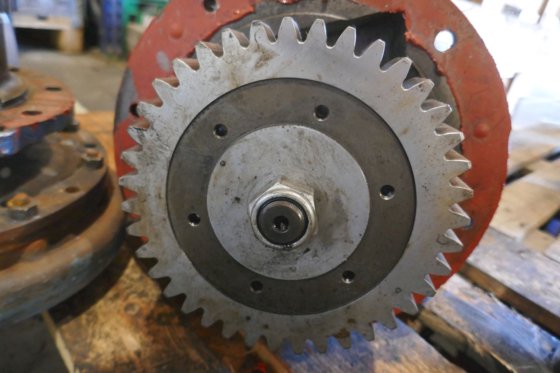 MAN B&W アルファ潤滑油ポンプ