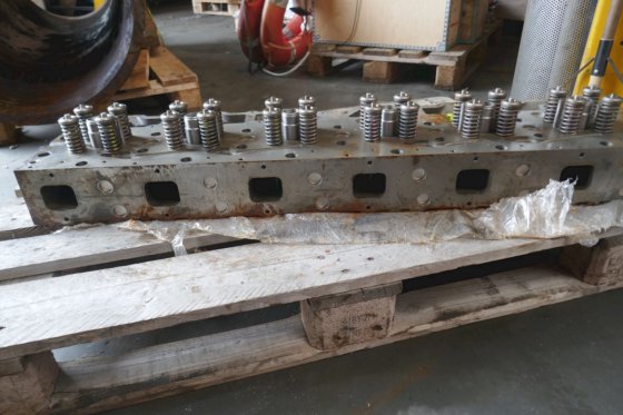 用于 3412 的卡特彼勒气缸盖