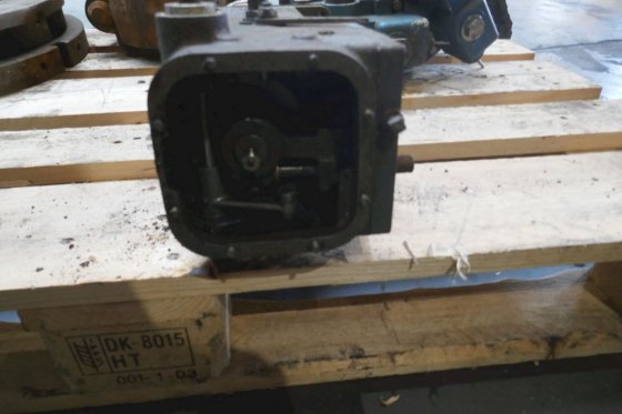 伍德沃德机械调节器