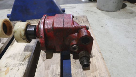 ボルボ アキシアルピストン油圧モーター F11C-39