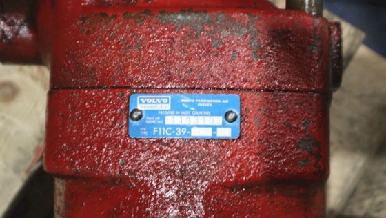 ボルボ アキシアルピストン油圧モーター F11C-39