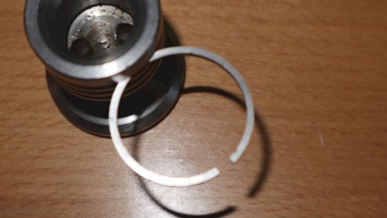 ノハブ極 ピストンリング バルブピストン用 ID 12832