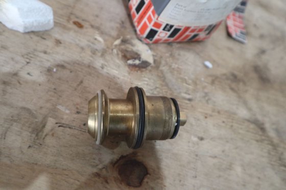 丹佛斯 GVC 型截止阀。插入式