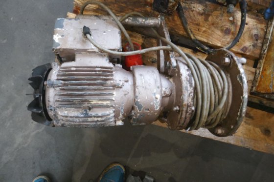 便携式电动马达