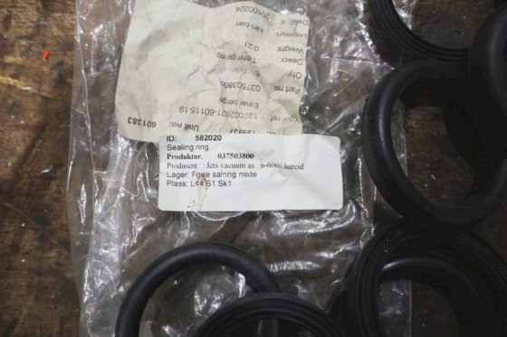 喷射真空马桶直至 25MBA